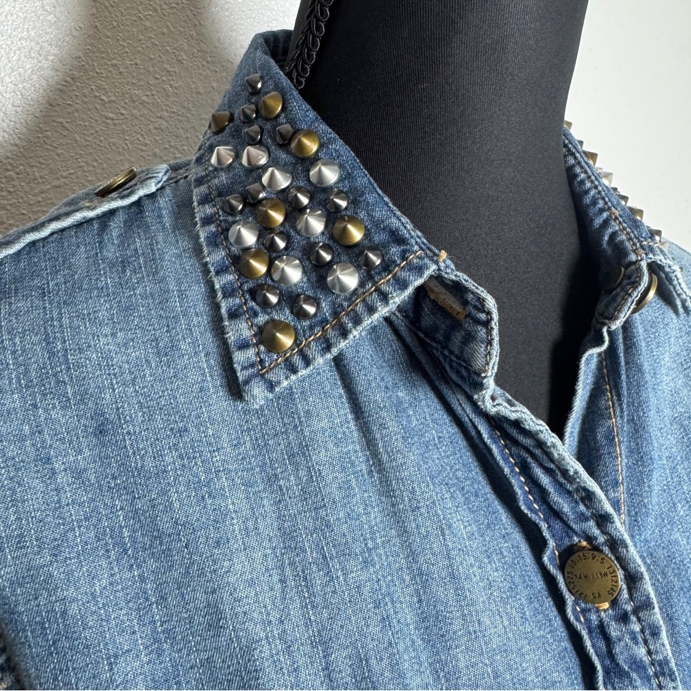 Current/Elliott Studded Chambray Denim Shirt Small (Size 1) “The Perfect Shirt”